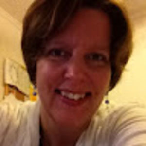 Meet your Posher, Moira